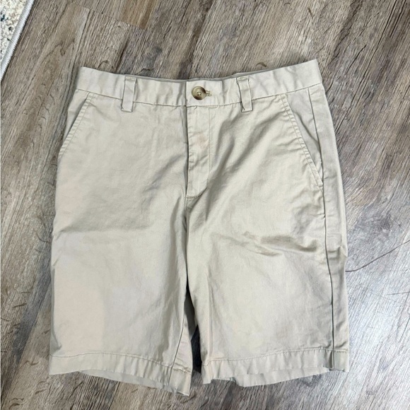 Vineyard Vines • Flat Front Khaki Shorts - Picture 1 of 6